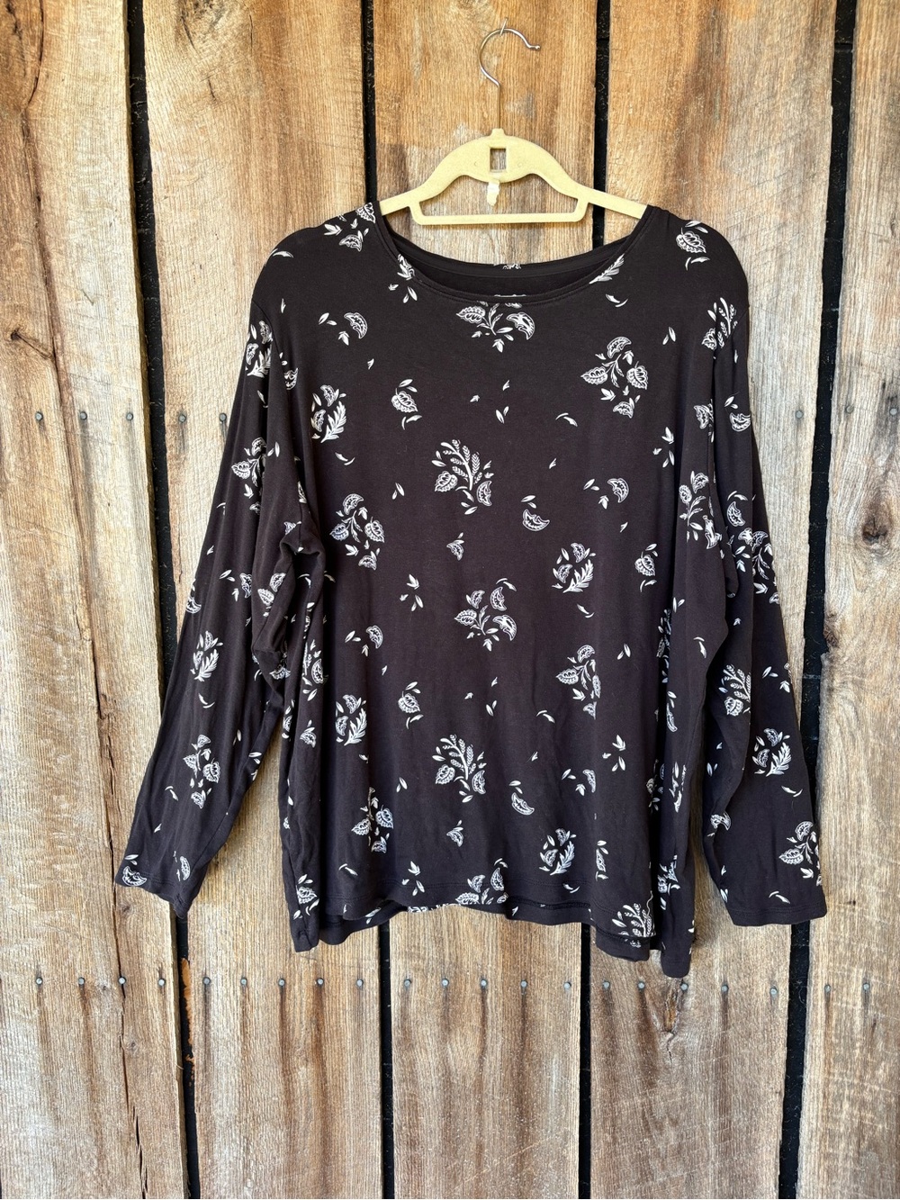 Croft & Barrow Women's 1X Black White Floral Long Sleeve Cotton Tee Casual Boho
